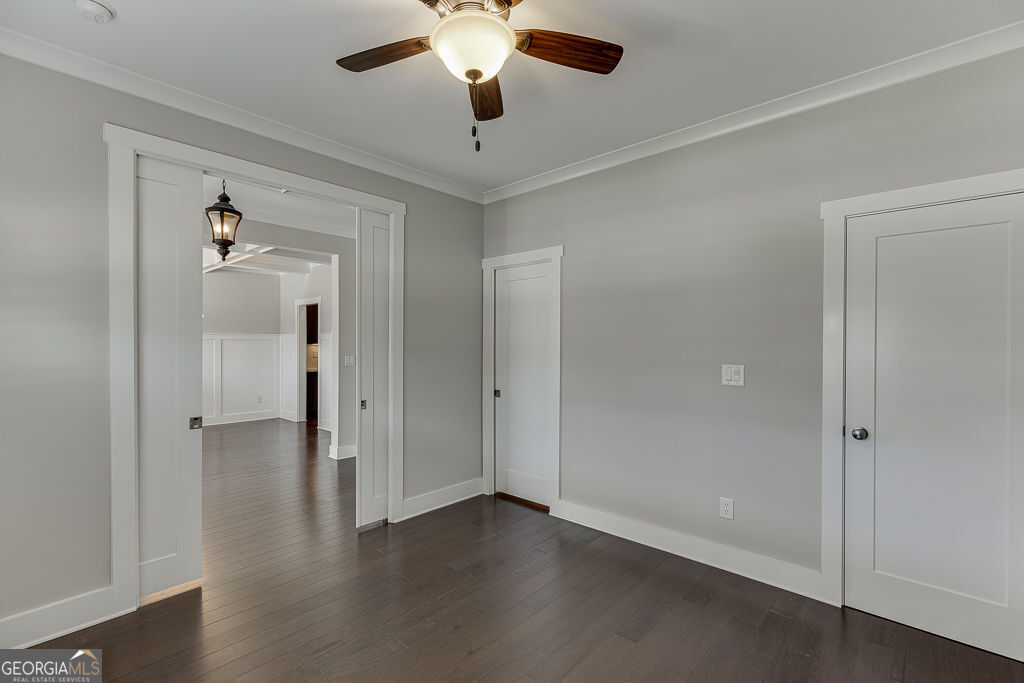 6317 Cedar Springs LN