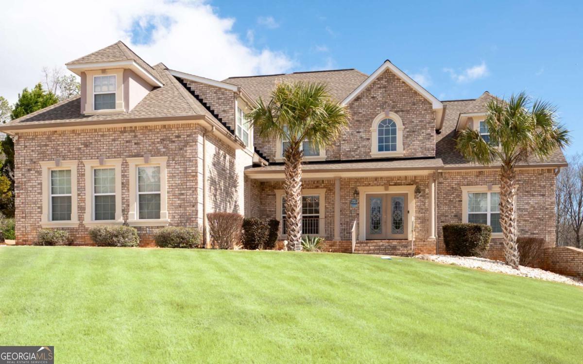 1227 Castle Point CT SW