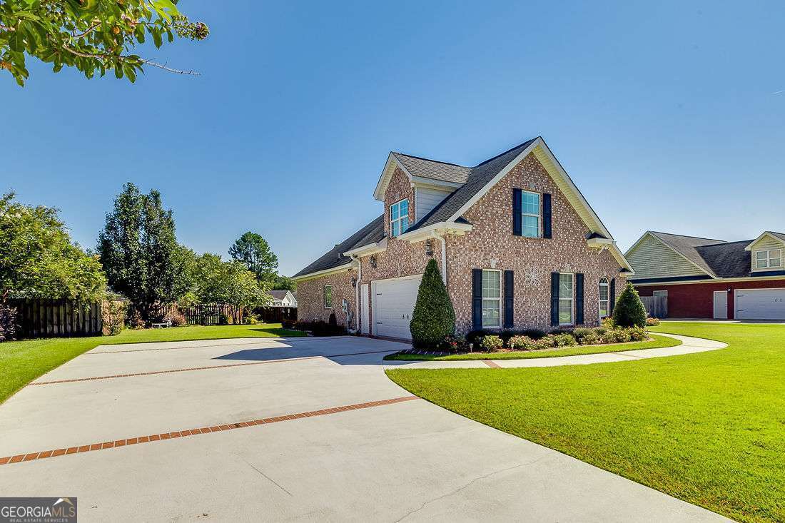 110 Cobbleton DR