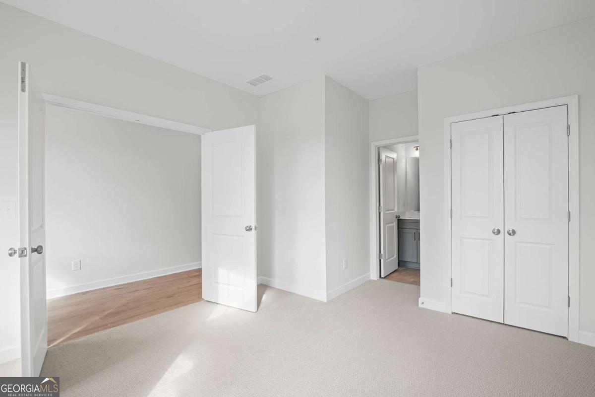 204 Village Overlook J2