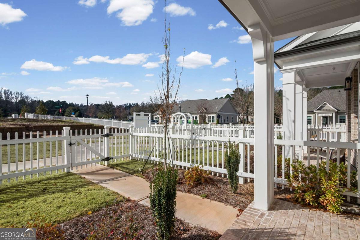 204 Village Overlook J2