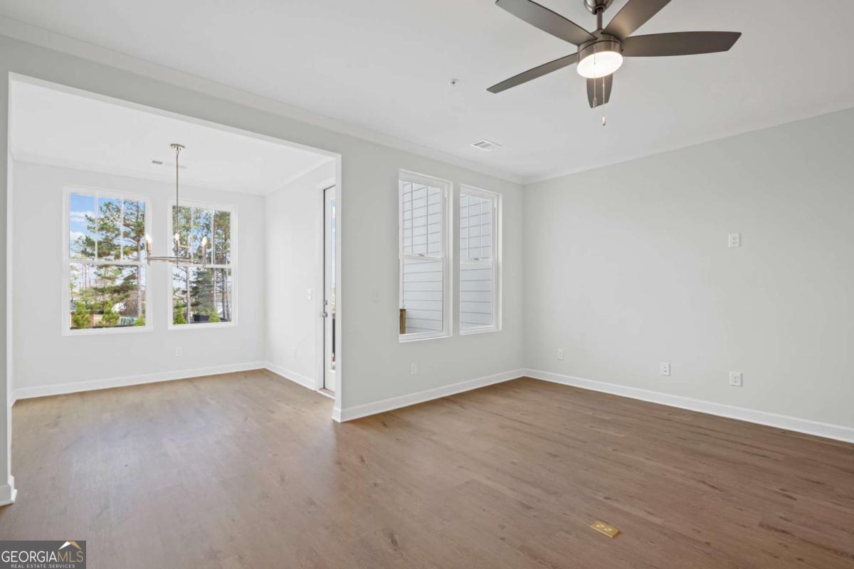 204 Village Overlook J2