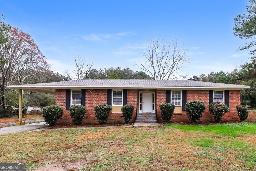 Photo of 20 Freeman Drive, Stockbridge, GA 30281 (MLS # 10657185)