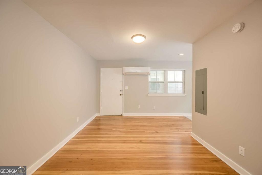 Photo of 880 Saint Charles Avenue NE #5, Atlanta, GA 30306 (MLS # 10742504)
