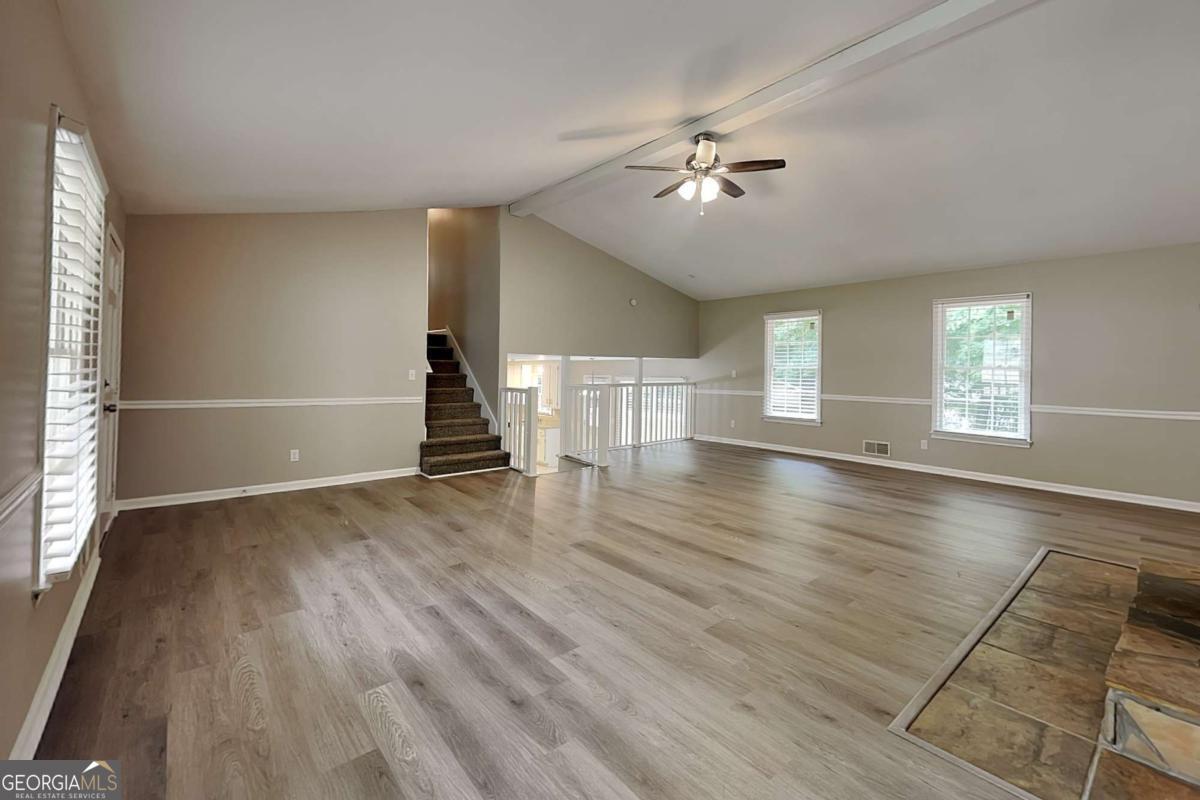 615 Hickory Nobb