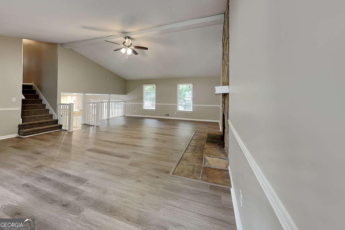 615 Hickory Nobb