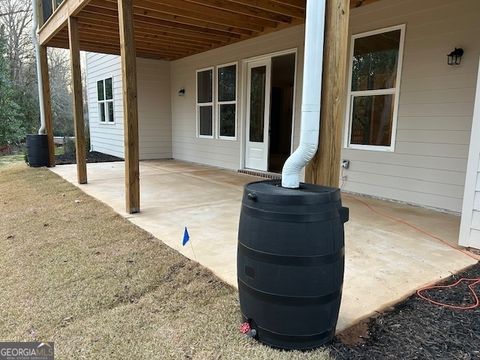 A home in Newnan