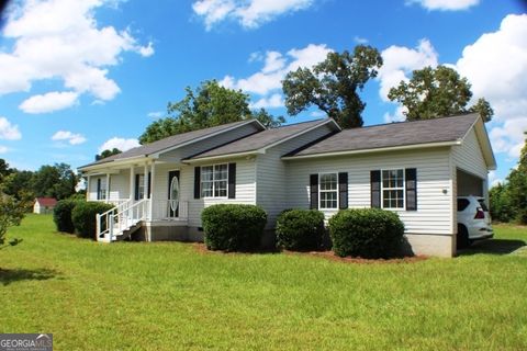 137 Whipporwill WAY Dexter GA 31019