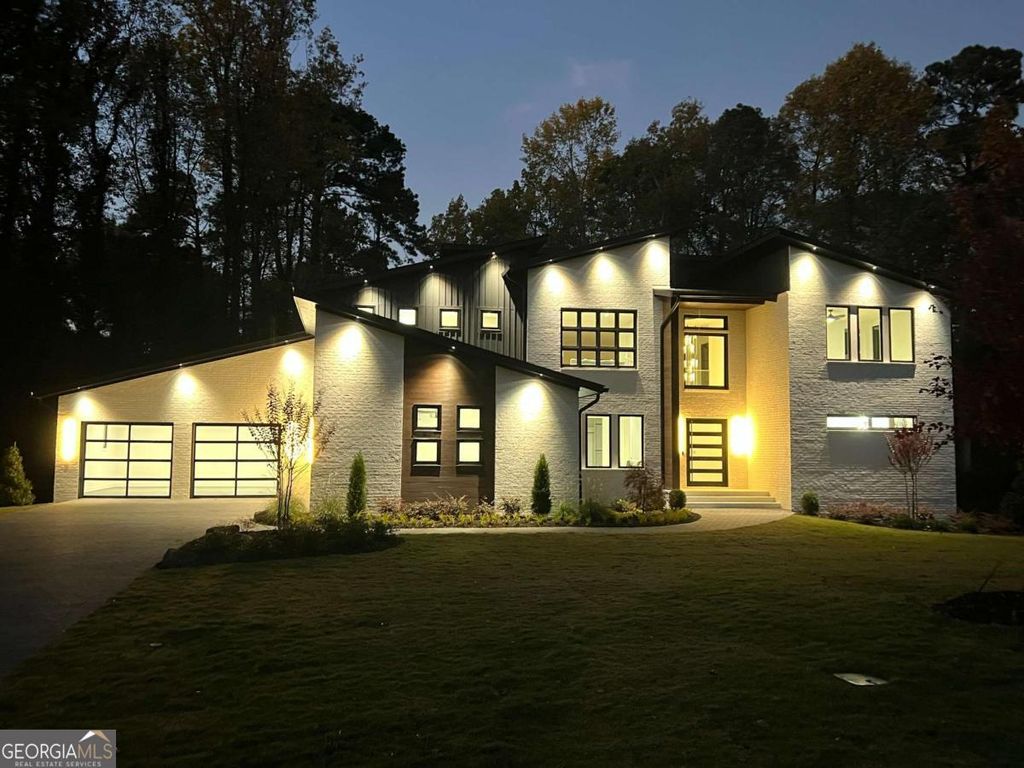 Photo of 1000 Clementstone NE Drive, Sandy Springs, GA 30342 (MLS # 10776272)