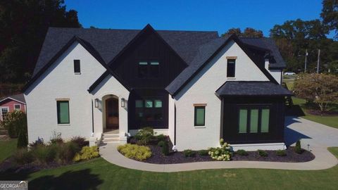 192 Upshaw DR Alpharetta GA 30009