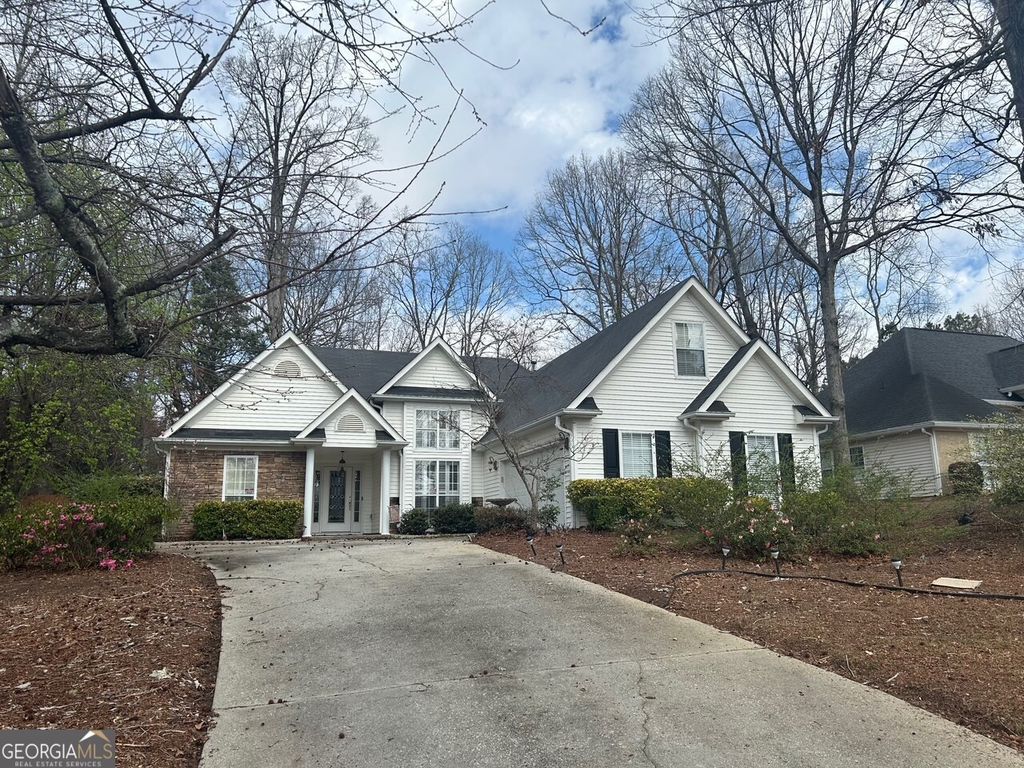 Photo of 333 Royal Crescent Way, Stockbridge, GA 30281 (MLS # 10710254)