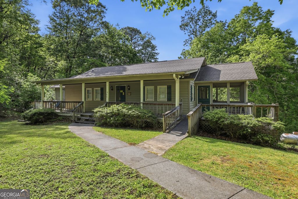 Photo of 592 Potomac Drive, Tiger, GA 30576 (MLS # 10754602)
