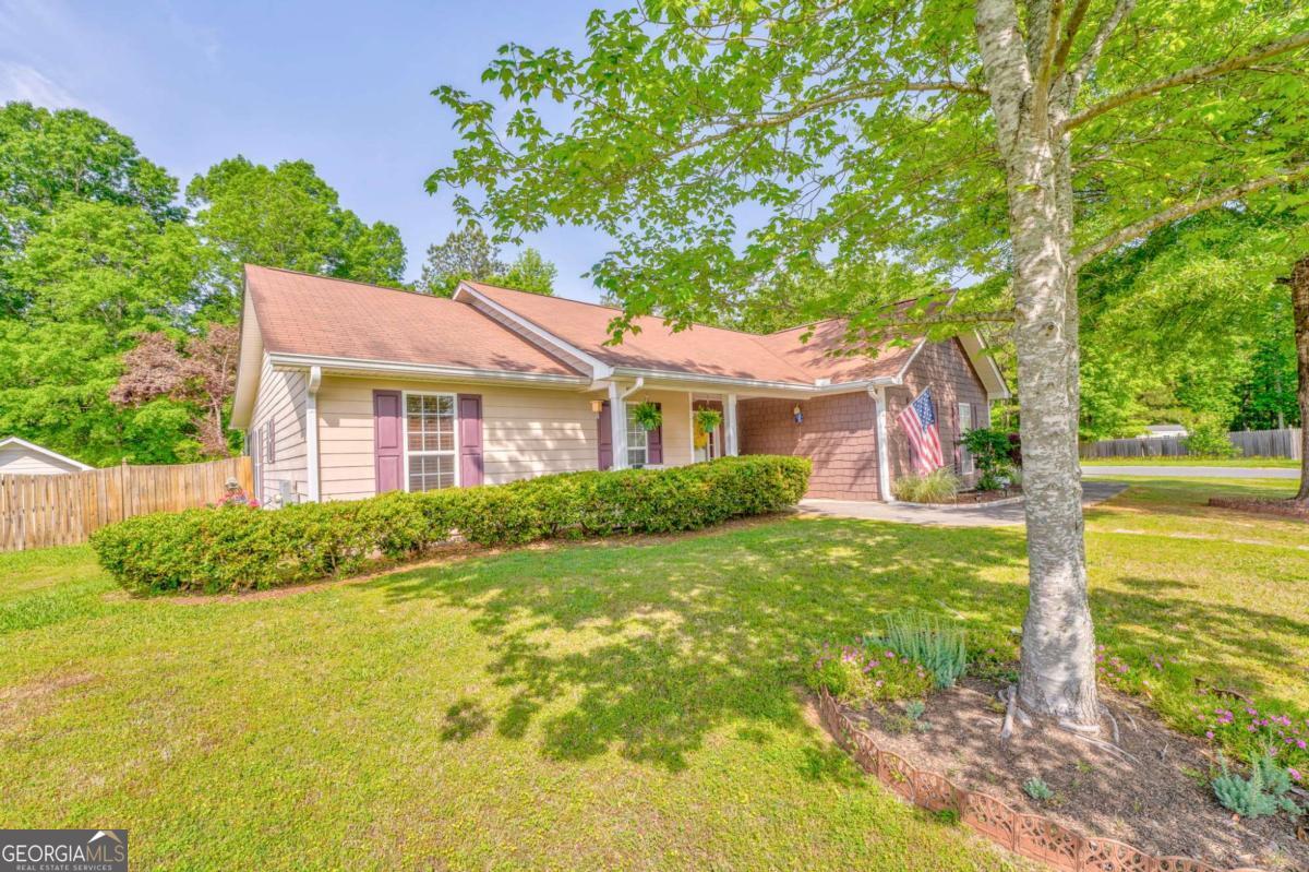 36 Trilium Trail NE