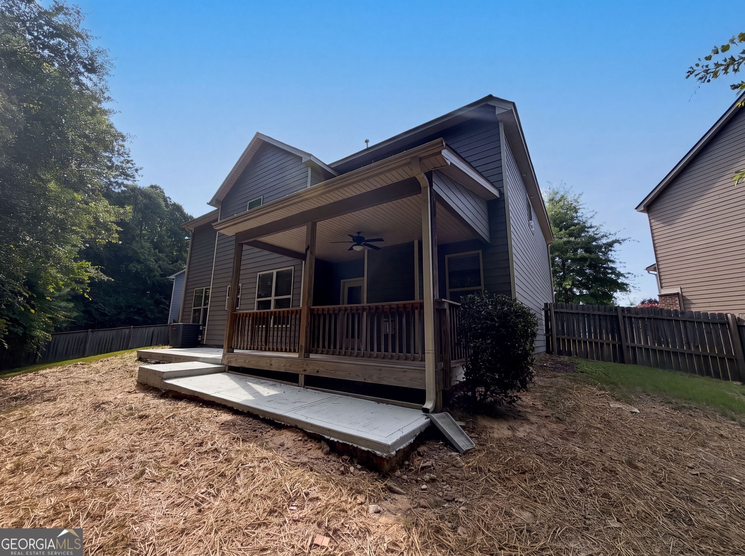 2321 Willow Shade LN