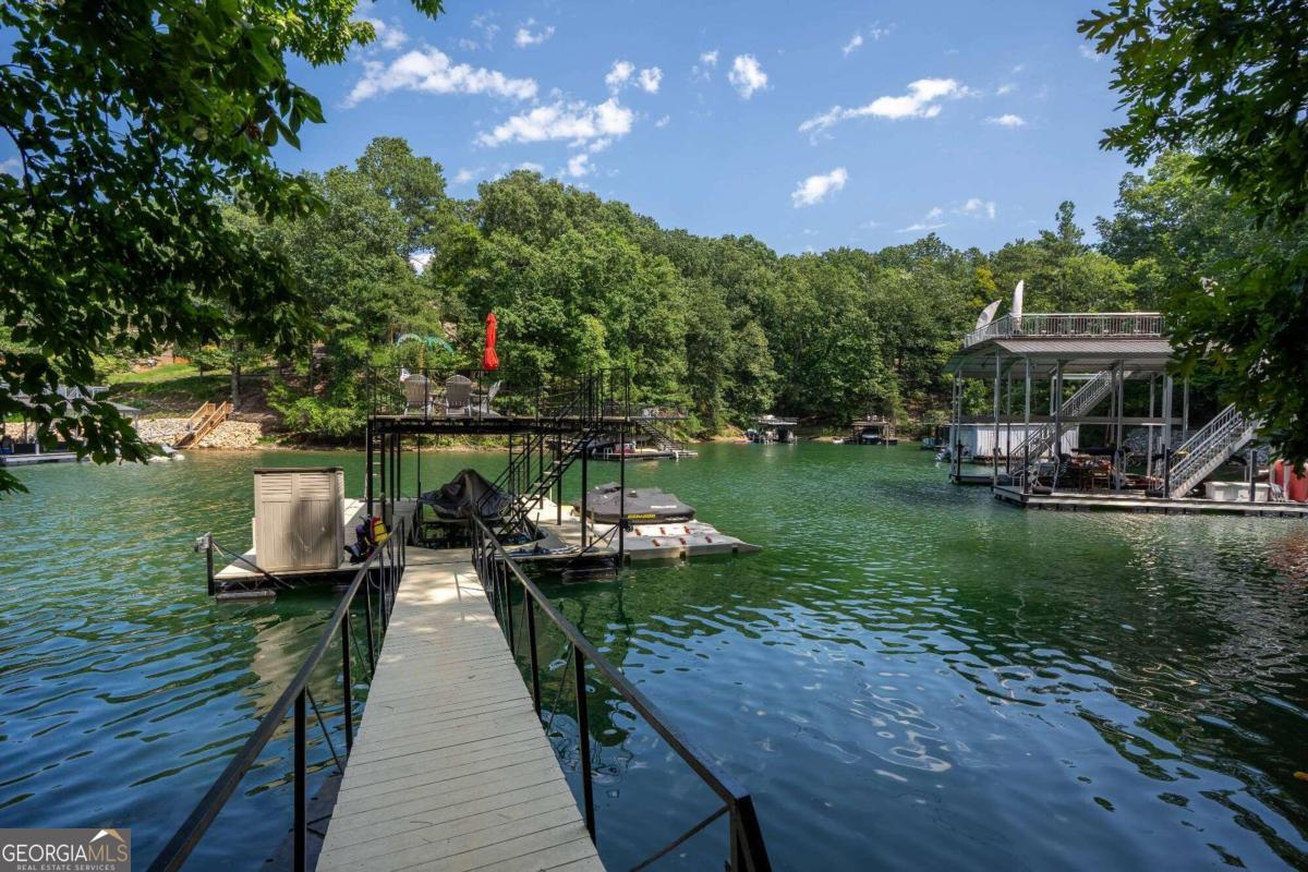 5560 Hidden Harbor TRL