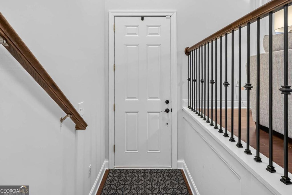 Photo of 142 Brindle Lane, Alpharetta, GA 30009 (MLS # 10789397)