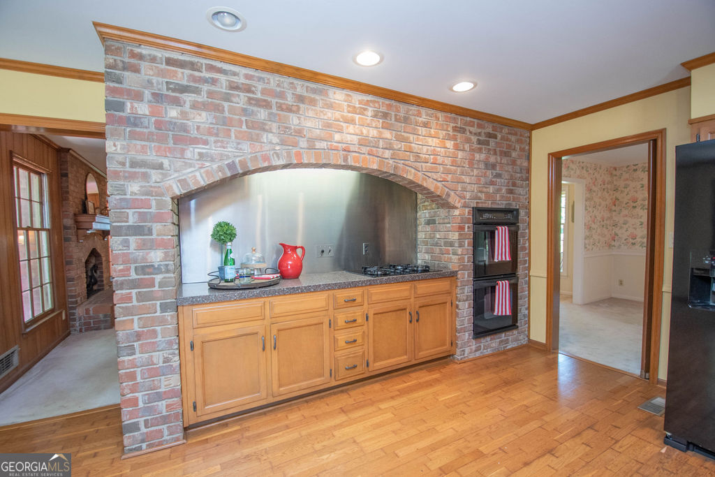 505 Pine CIR