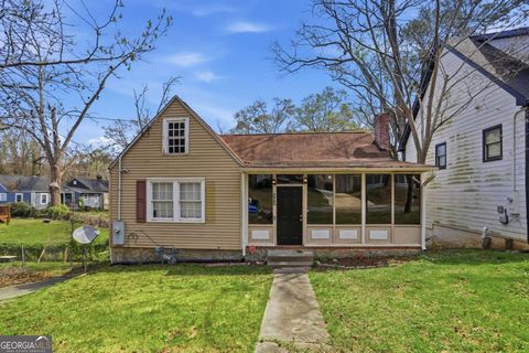 Photo of 868 Rochelle Drive SW, Atlanta, GA 30310 (MLS # 10718922)