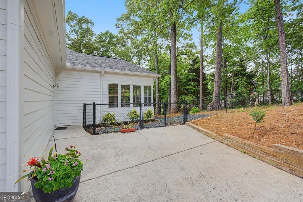 Photo of 1050 Wiley Bridge Road, Woodstock, GA 30188 (MLS # 10770831)