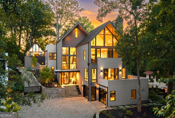 1033 REEDER CIR NE, ATLANTA, GA 30306 - Image 1d6a88d13e9e04a4b0a84a0cd9cccdbb/41580196