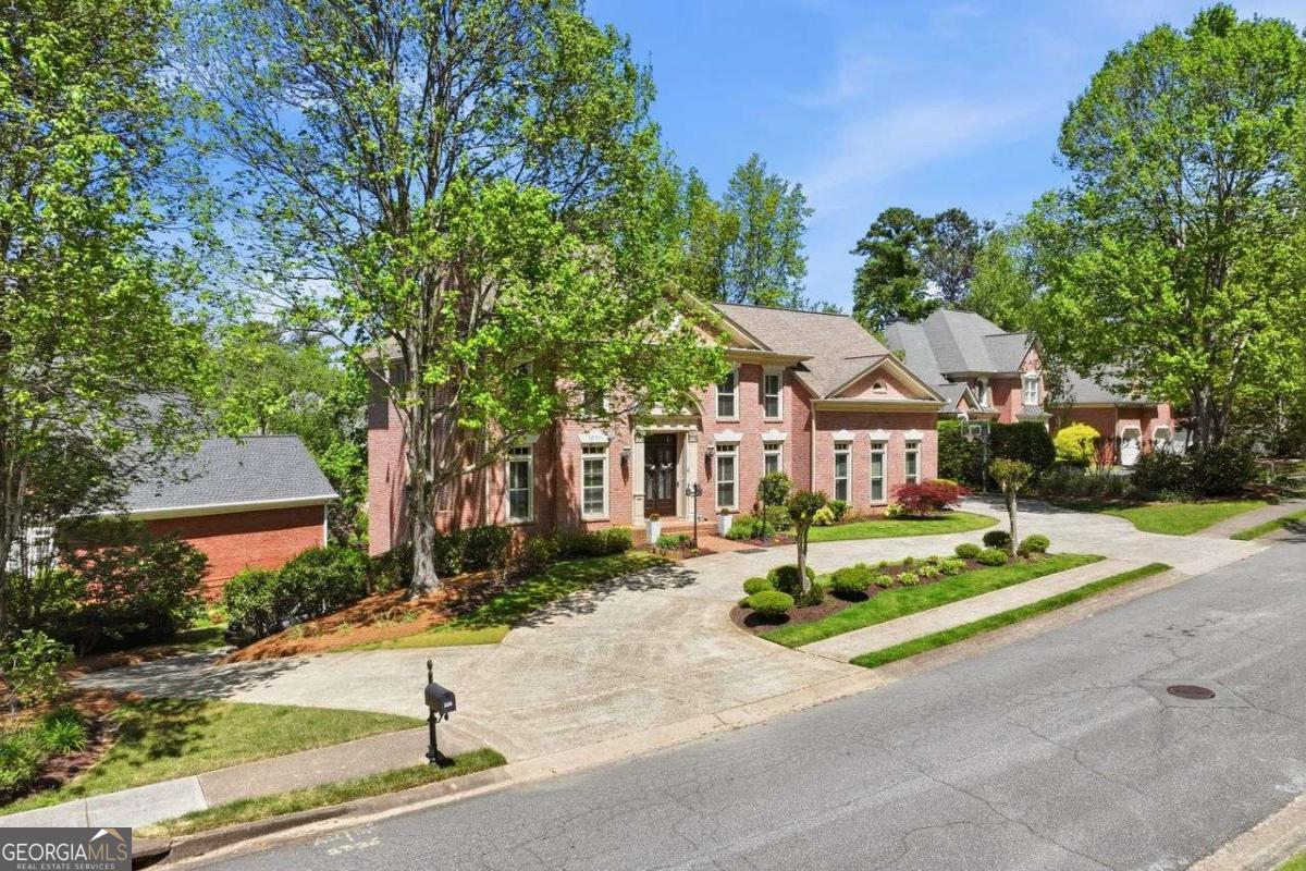 2336 Edgemere Lake CIR