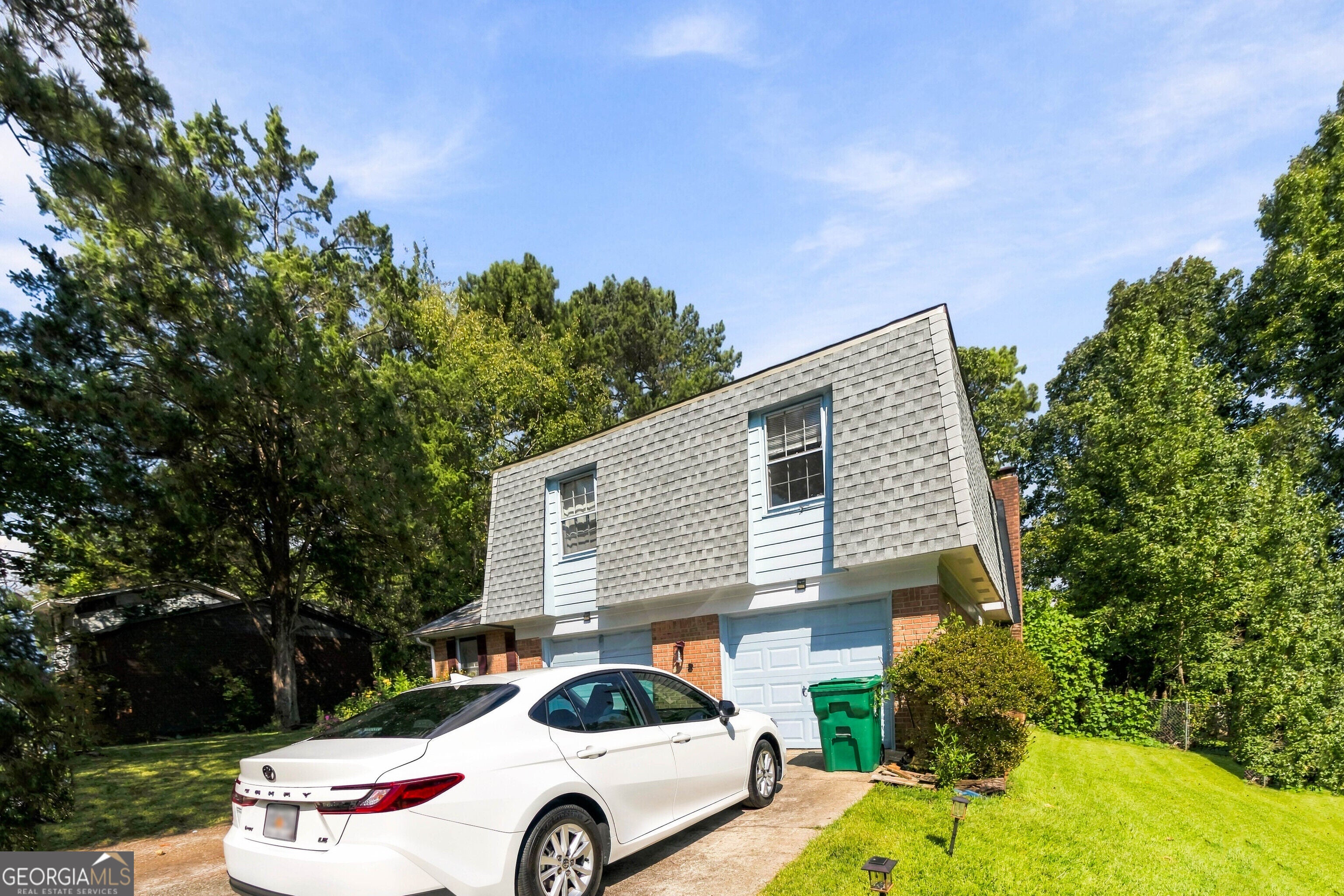 4532 King Lear DR