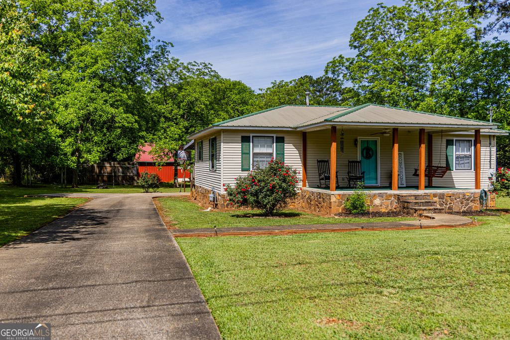 Photo of 419 Pine Street, Cedartown, GA 30125 (MLS # 10761156)