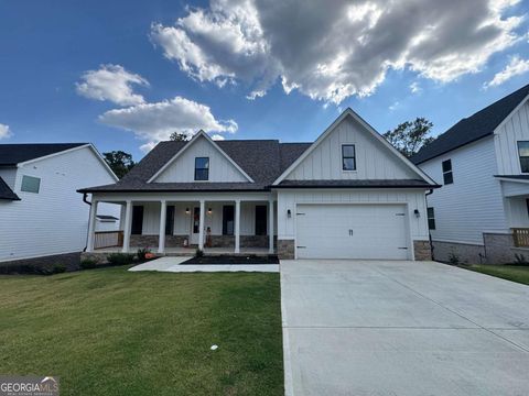 Photo of 22 Lakewood Court SE, Cartersville, GA 30120 (MLS # 10604188)