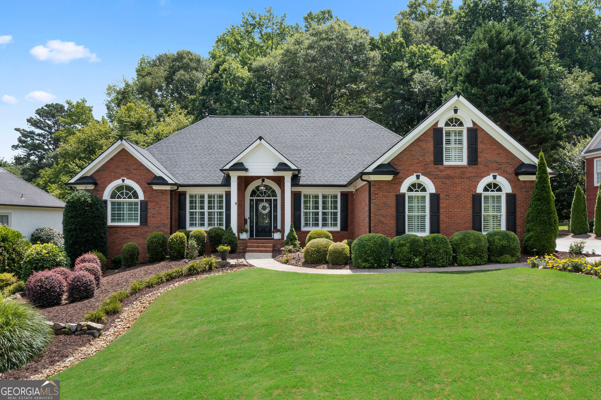 HERE'S YOUR CHANCE TO BE PART OF THE ACTIVE BRADSHAW FARM COMMUNITY IN THIS METICULOUSLY LANDSCAPED BRICK RANCH HOME! COME SEE THIS IMMACULATE 3BDRM/2.5BA HOME ON SOUGHT-AFTER OVERSIZED LOT AND PRIVATE WOODED BACKYARD! UPDATED KITCHEN AND BATHS, HARDWOOD FLOORS, BUILT-IN CABINETRY, TWO-SIDED GAS-LOG FIREPLACE, LARGE CLEAN, DRY AND UNFINISHED BASEMENT STUBBED FOR BATHROOM WITH WALK-OUT ACCESS AND LOTS OF STORAGE ROOM. ENJOY THE SWIM AND TENNIS AMENITIES AND JOIN THE SWIM/TENNIS TEAMS THAT ARE A PART OF THIS WONDERFUL COMMUNITY! CLOSE TO ALL SCHOOLS, SHOPPING AND ENTERTAINMENT, YOU WON'T BE DISAPPOINTED WITH THIS ONE! SCHEDULE YOUR TOUR TODAY AND BE HOME TOMORROW!