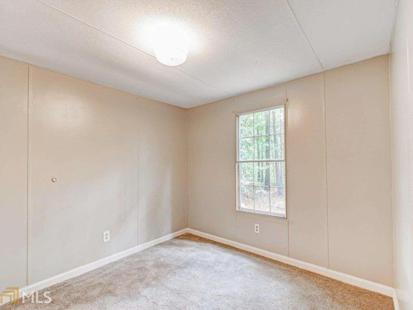 Holly Creek - Residential