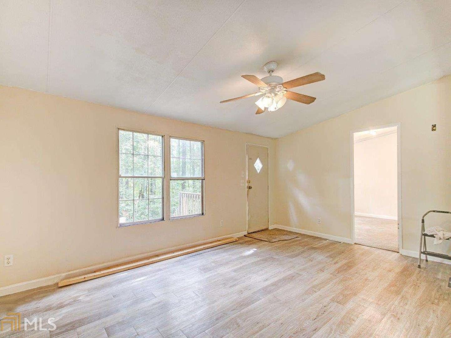 Holly Creek - Residential