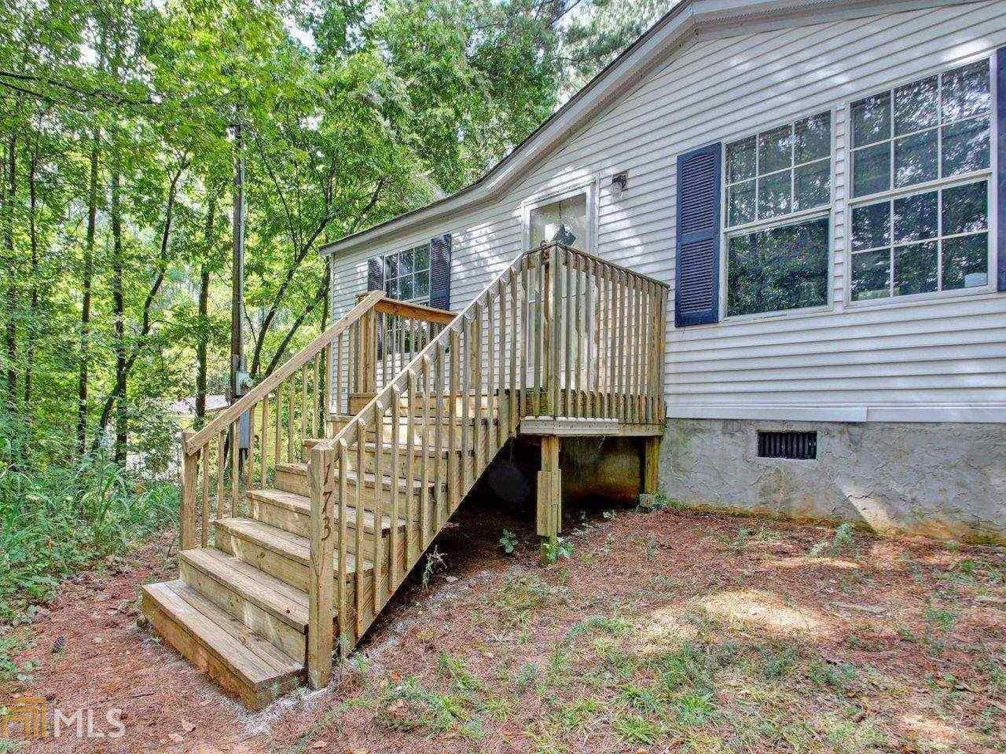 Holly Creek - Residential