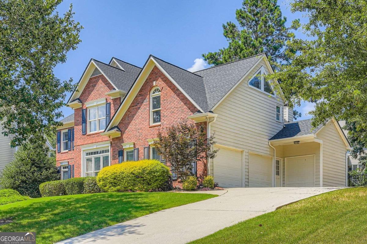 213 Southwick LN