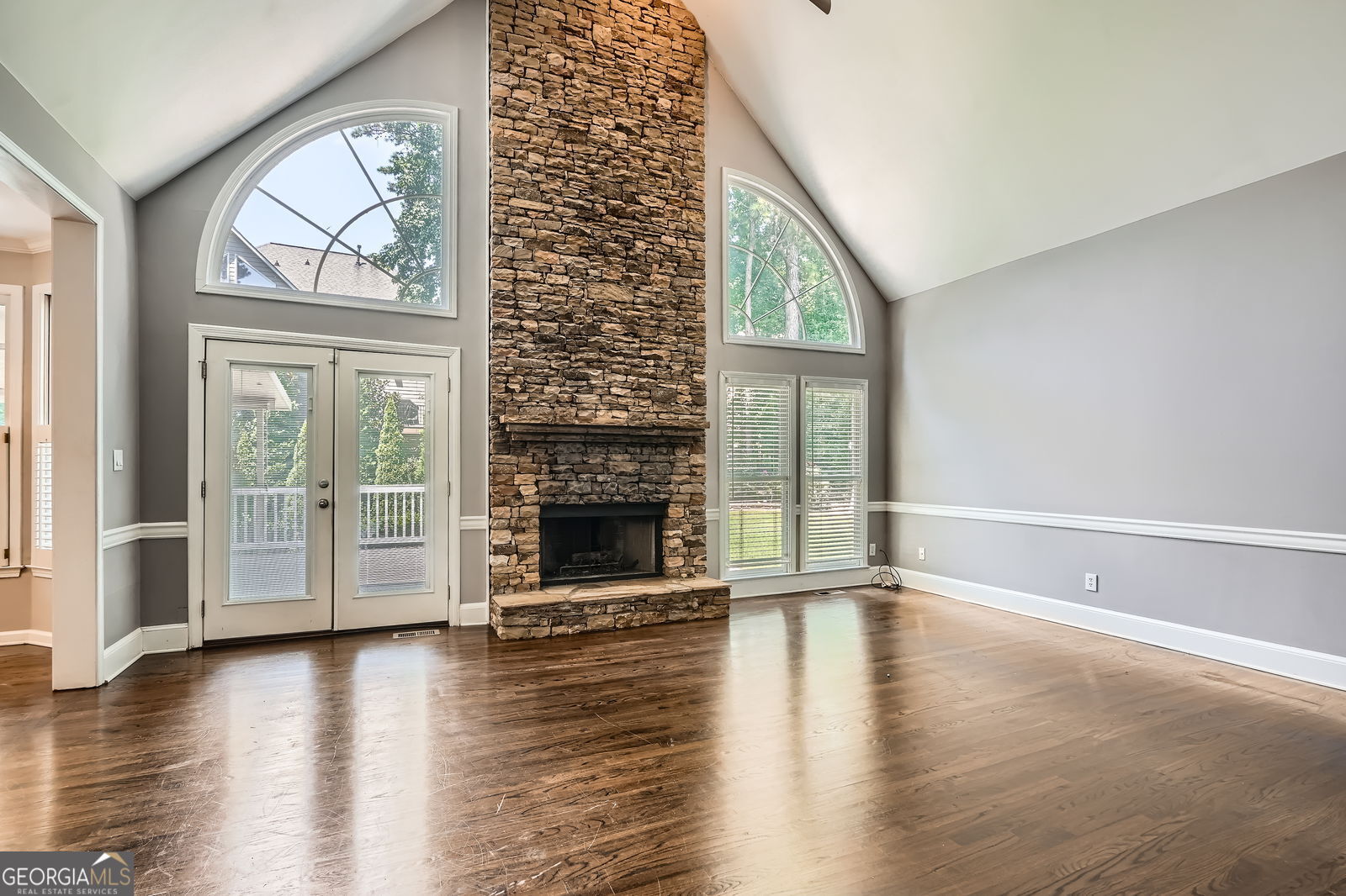 213 Southwick LN