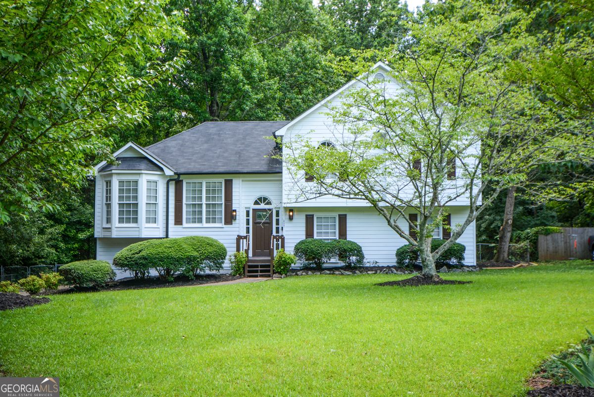 4890 Bayberry DR