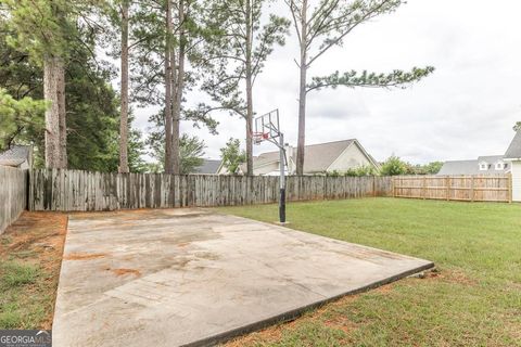 A home in Warner Robins