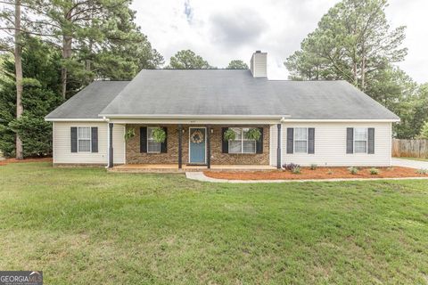 A home in Warner Robins