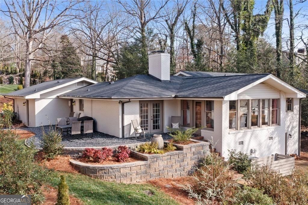 3526 Edgewood CIR