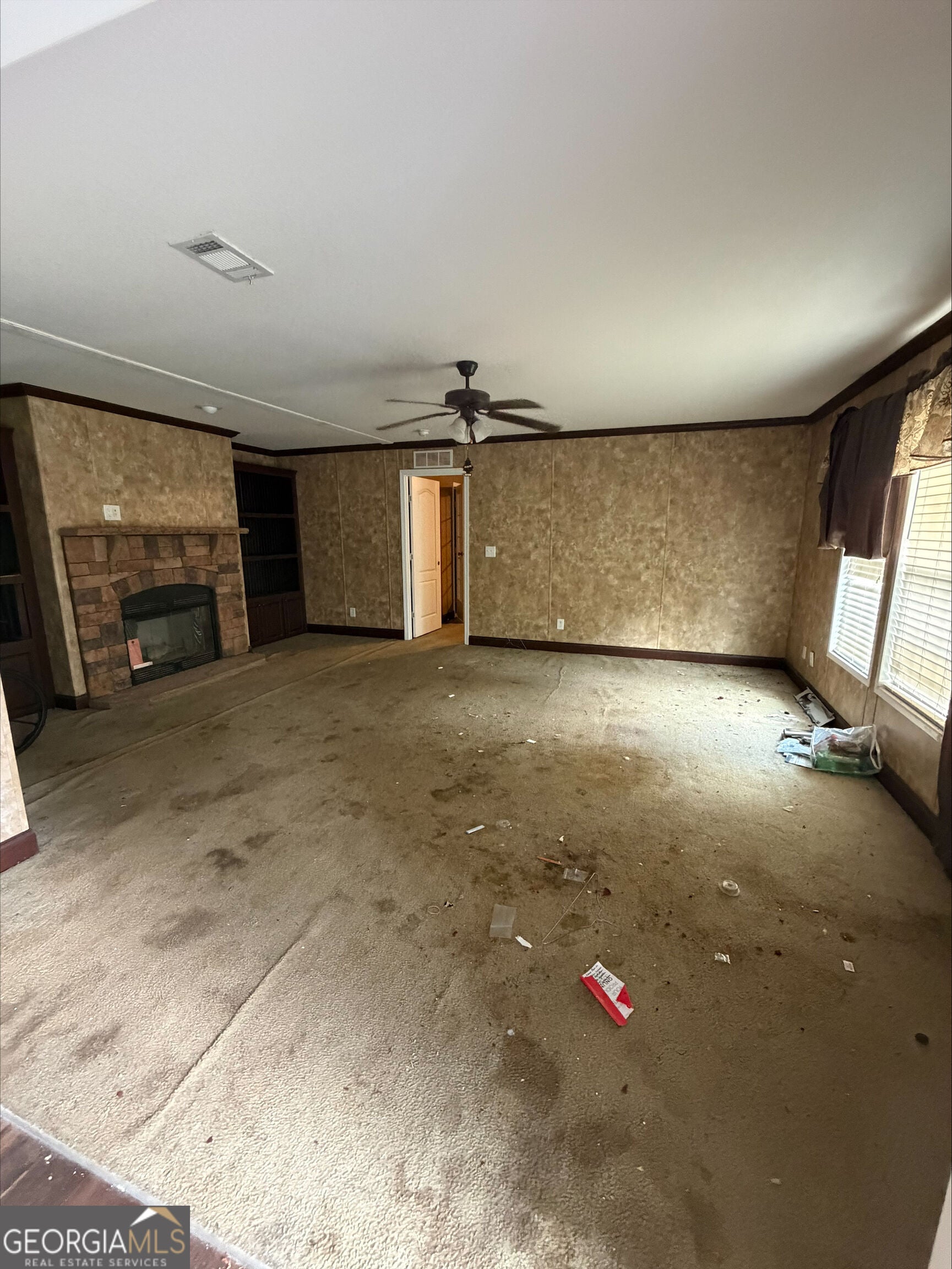 124 Tanglewood DR