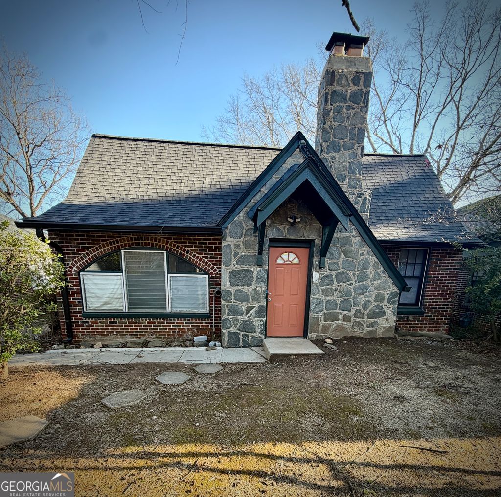 Photo of 984 Woodbourne Drive SW, Atlanta, GA 30310 (MLS # 10700578)