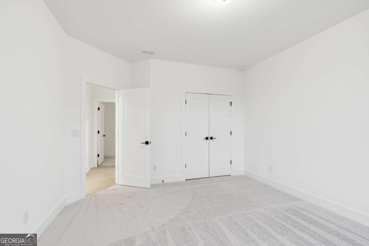 Ellis - Residential