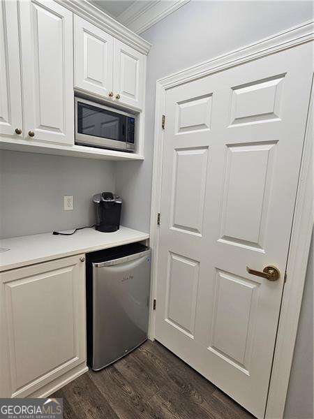 NONE - Commercial Lease