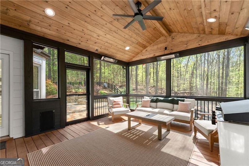 Photo of 2665 Crosswynd Terrace, Cumming, GA 30040 (MLS # 10724846)