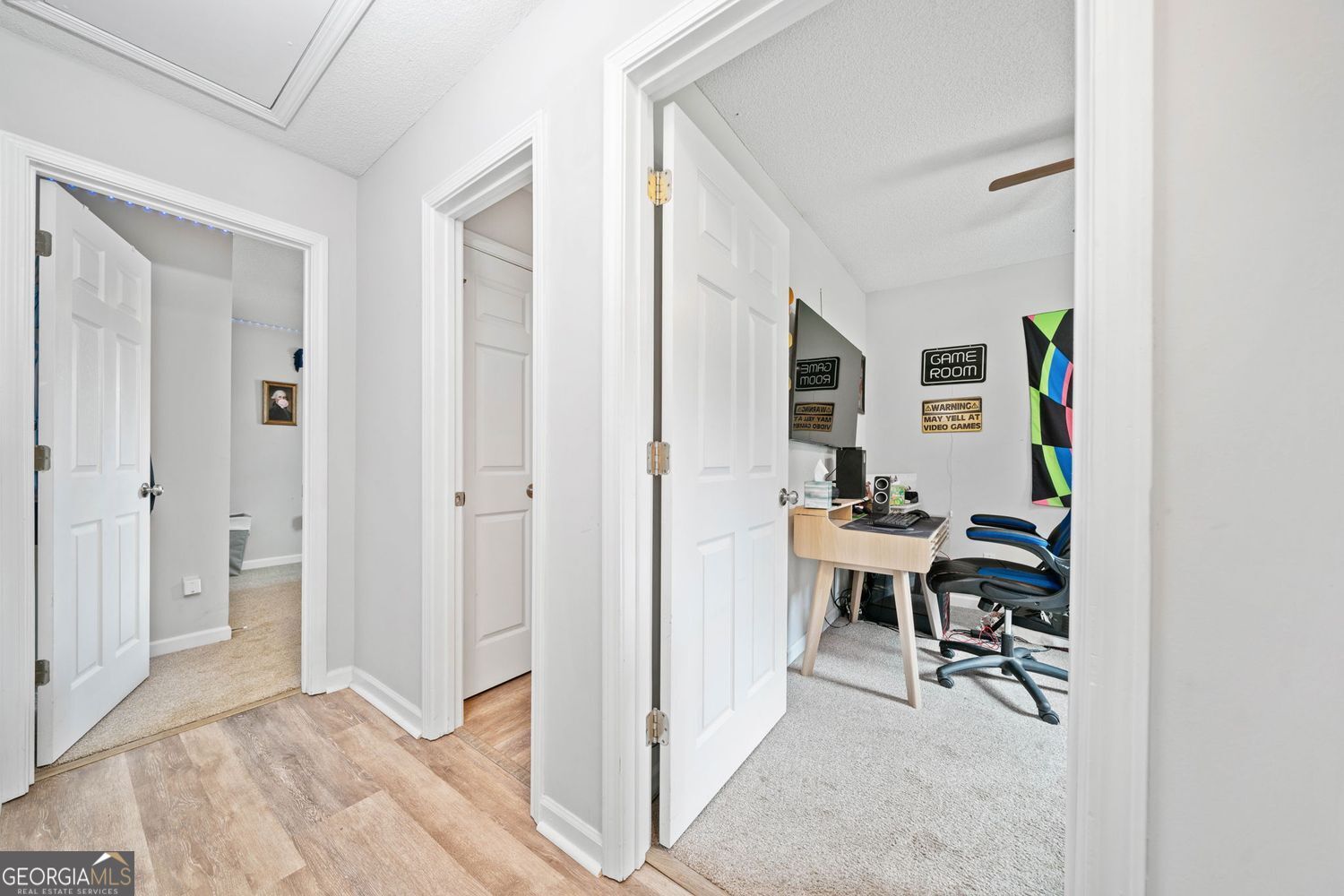 RIVER HILL - Residential