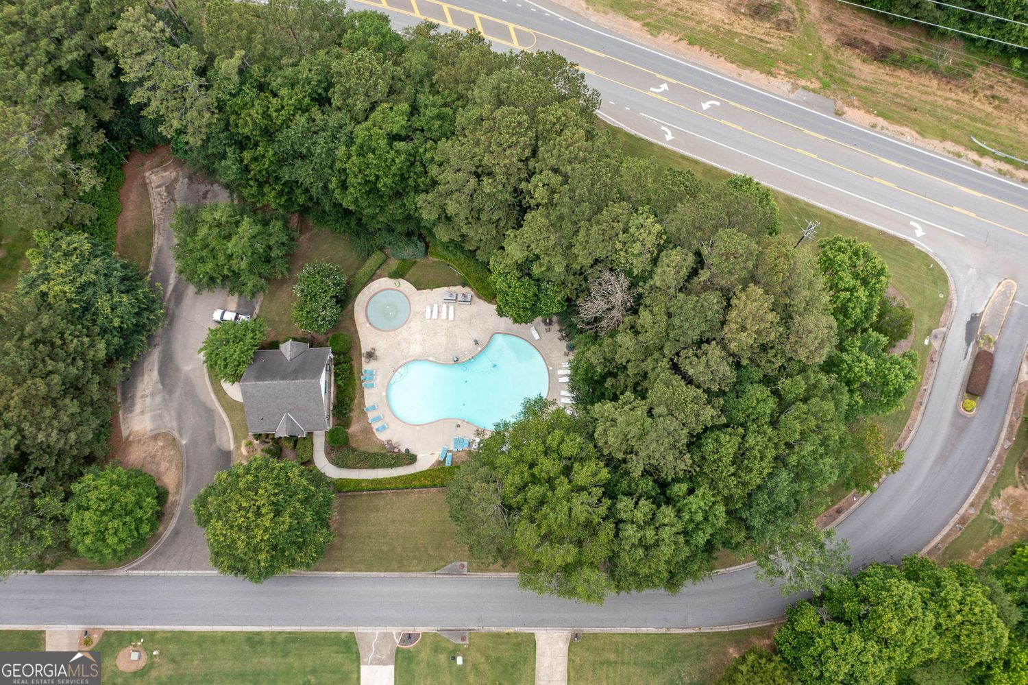 RIVER HILL - Residential