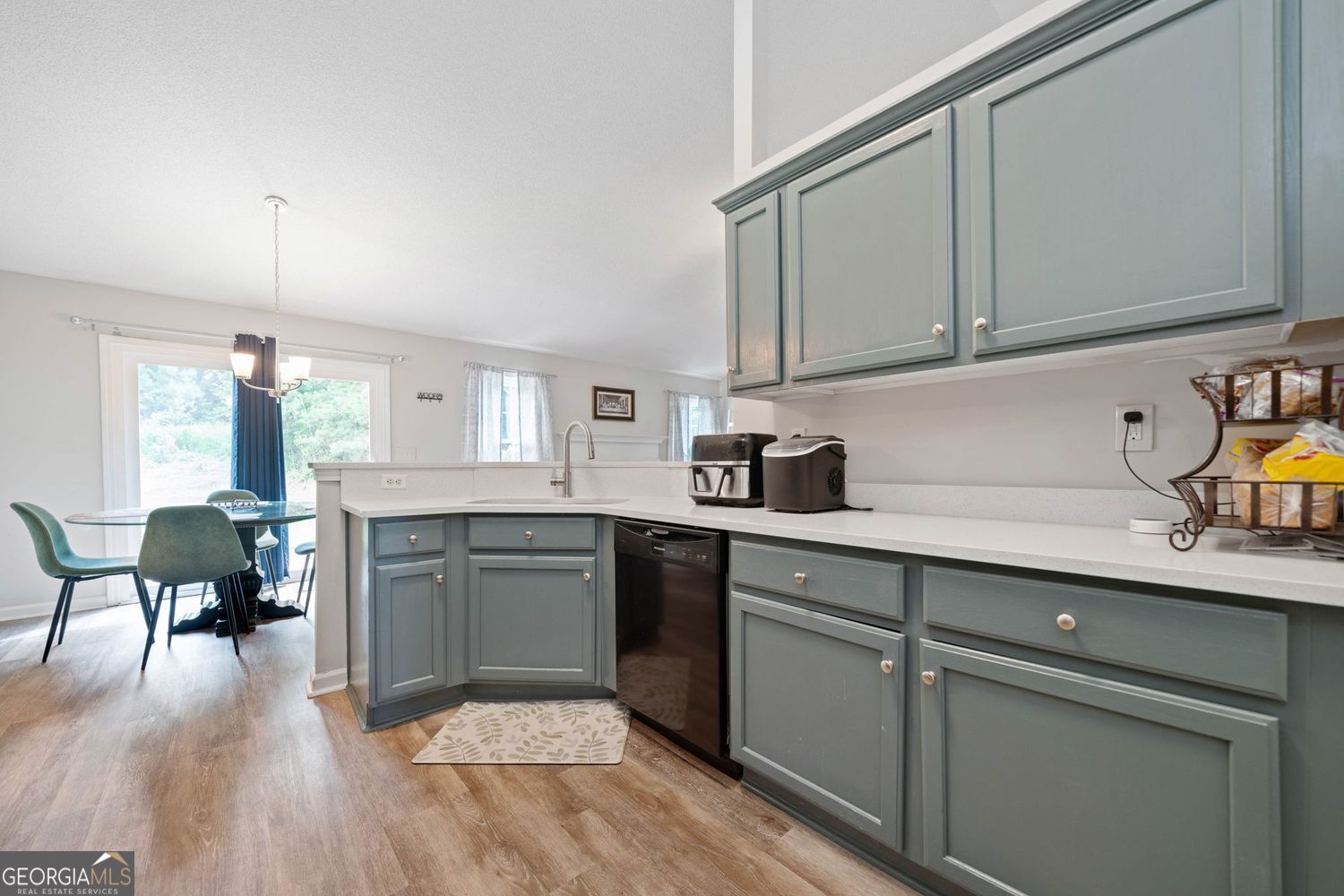 RIVER HILL - Residential