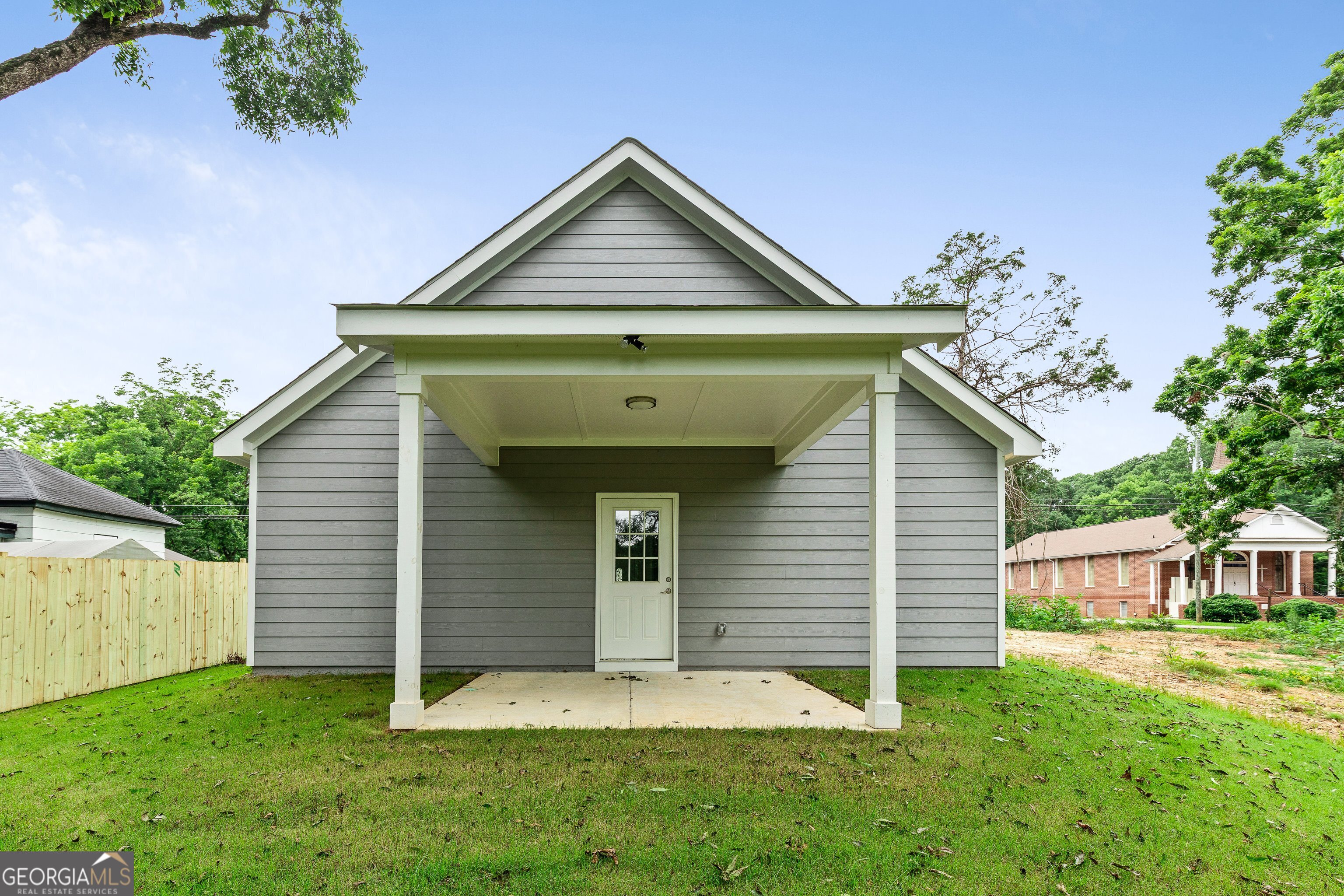 306 Poplar ST