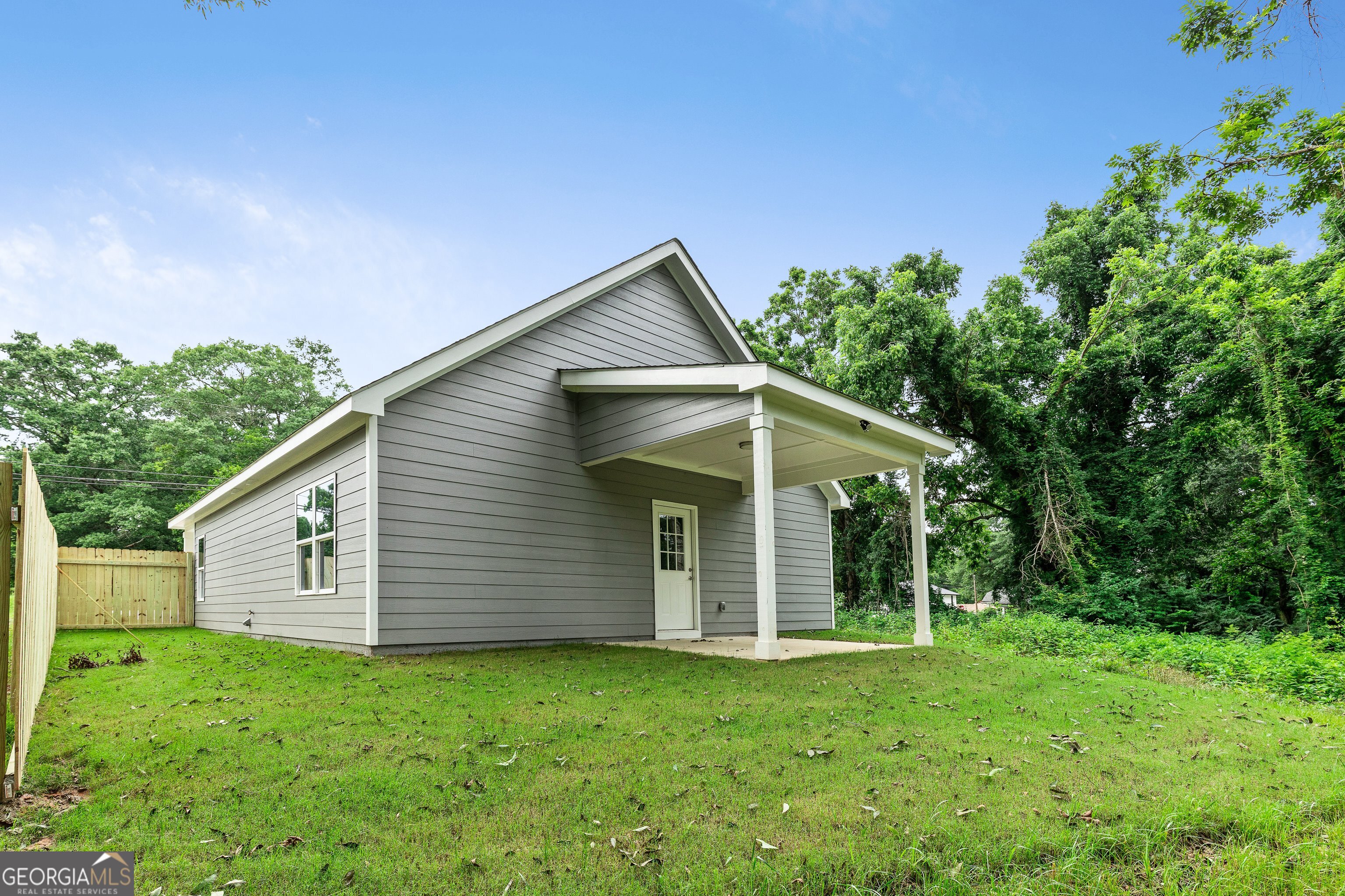 306 Poplar ST