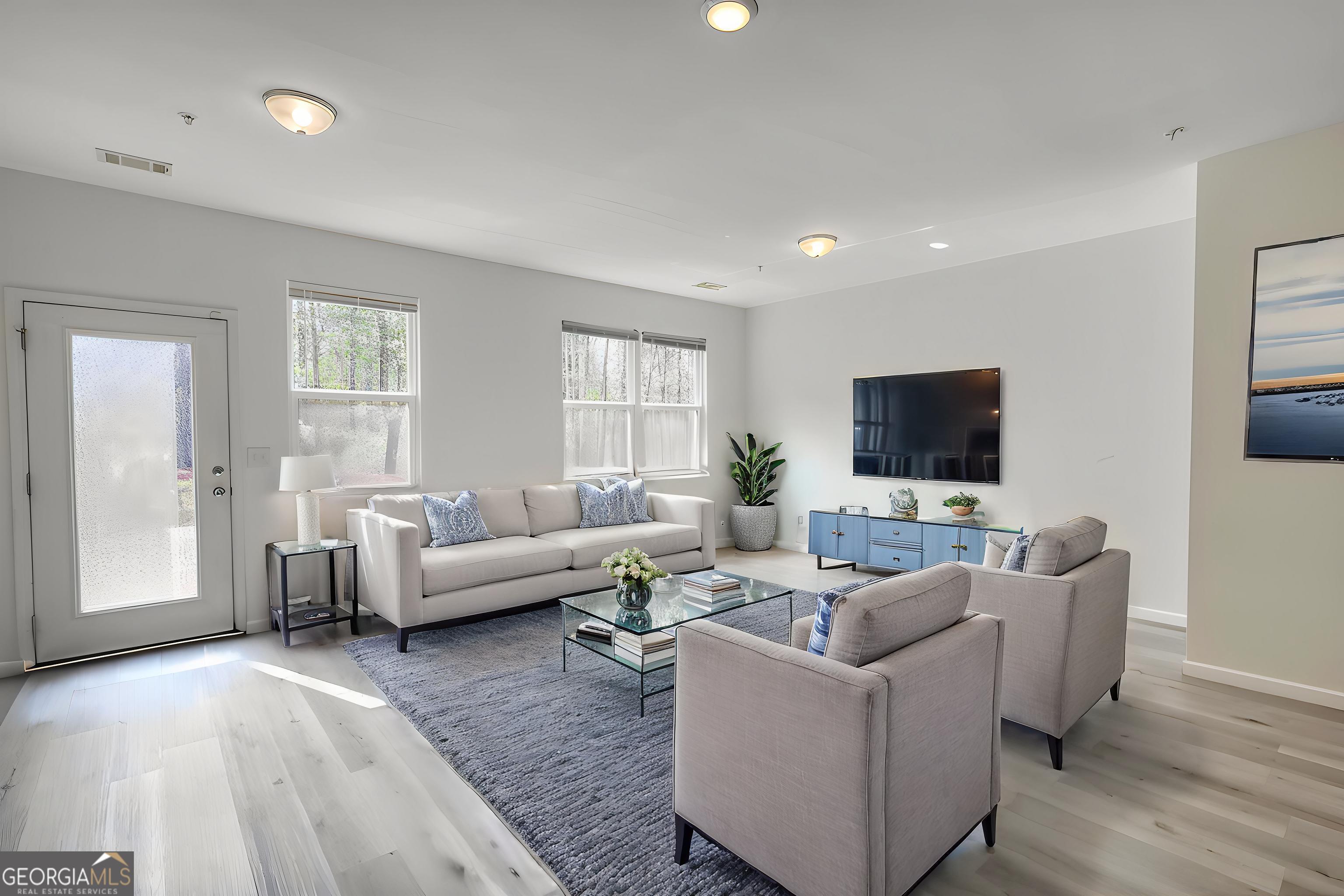 1821 Millstream HOLW
