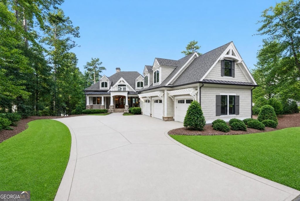Photo of 1131 Kingfisher Point, Greensboro, GA 30642 (MLS # 10840891)